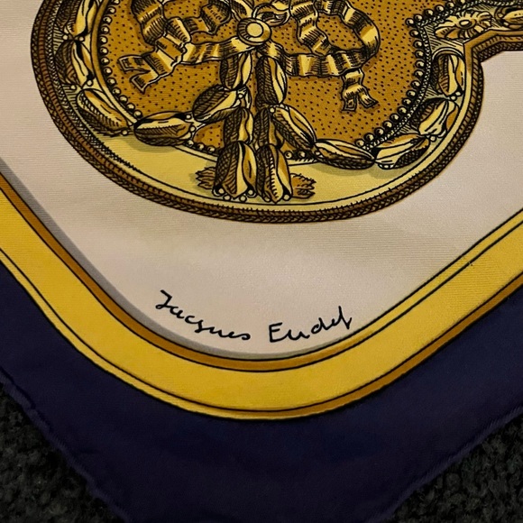 Hermes ‘Grand Apparat’ Scarf. 100% Silk.Equestrian motif. Artist Jacques Eudel. - Picture 6 of 16